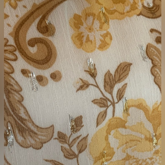 Pretty Joie Blouse - Picture 8 of 11